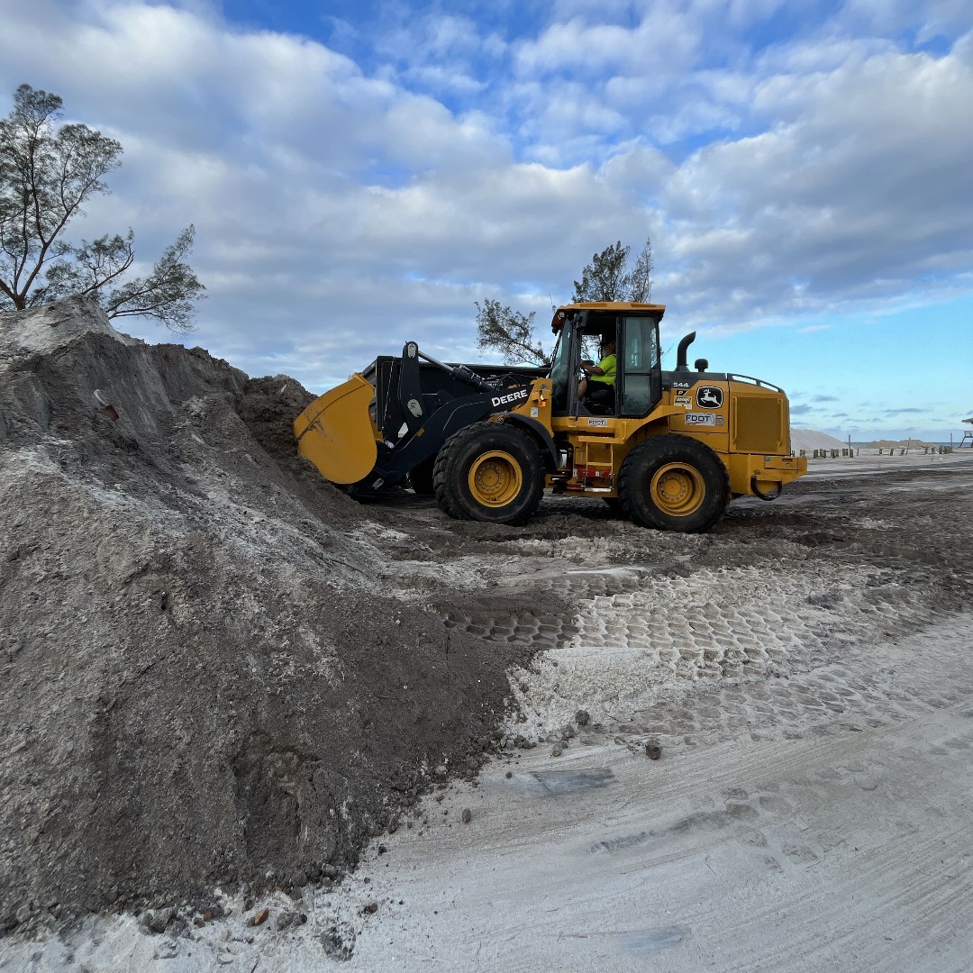 MyFDOT_SWFL's tweet photo. #BackOnTheScene: FDOT and the Jacksonville Fire Department are actively collaborating to clear the remaining sand from the right of way in Bradenton Beach, Holmes Beach, and Longboat Key. FDOT has cleared 6,104 cubic yards from Bradenton Beach so far! https://t.co/690uxdVSg3