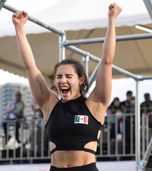 todomenosfut's tweet photo. MÉXICO AL MUNDIAL DE PARKOUR EN JAPÓN 

Los seleccionados nacionales de parkour están listos para el Campeonato Mundial de la disciplina que inicia hoy en Kitakyushu, Japón y en el que Ella Bucio es referente y favorita al podio. https://t.co/MQt6QAElmj