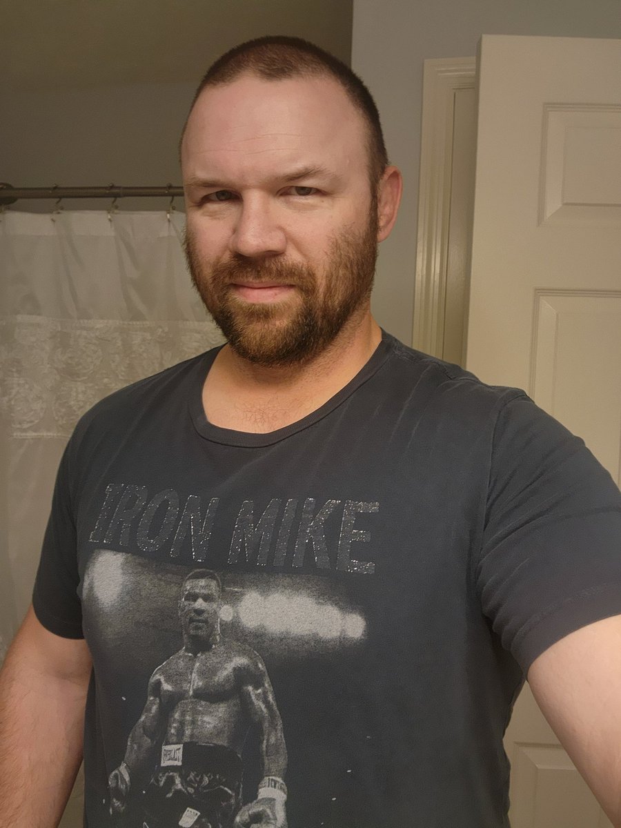 tburus's tweet photo. Ready for @MikeTyson to save boxing tonight! #TysonPaul @rootsoffight https://t.co/f31jl22SId