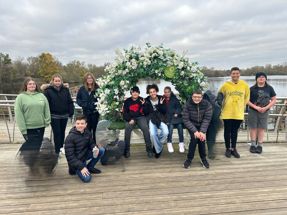 AcademyFriars's tweet photo. Our Walking Enrichment group enjoying the scenery as they walked around Rushden Lakes today.
#TeamFriars https://t.co/trWaeuyzhI