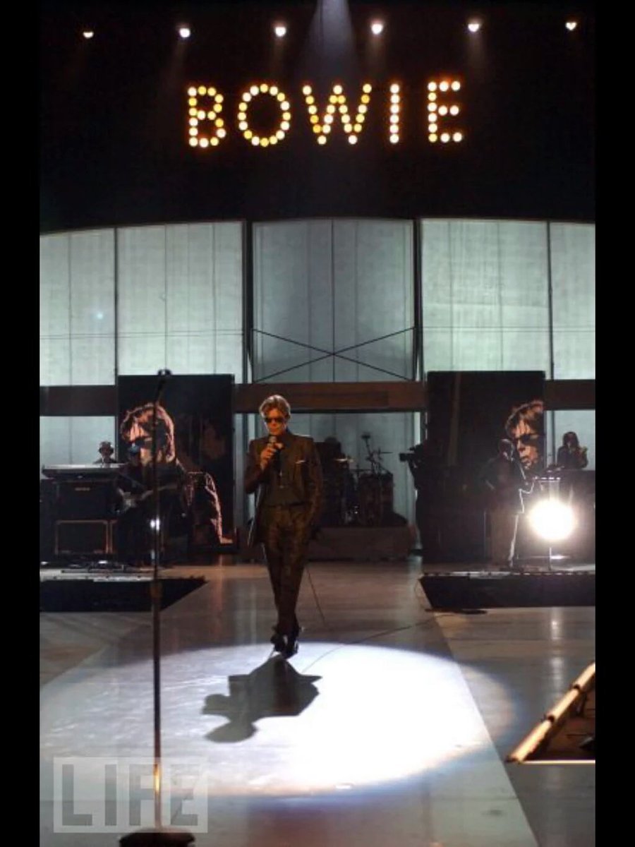 lostinspace (@bowieart) on Twitter photo #BowieForever #FF #NoMoreWars Happy weekend all you Spiders&Friends Sending love to all <a href="/DavidBowieReal/">David Bowie Official</a> <a href="/TheNomiGirl/">Do You Nomi ⏚</a> <a href="/2006Giuliana/">Jul</a> <a href="/Brooshski/">Iain Bruce</a> <a href="/LadySta48470651/">Lady Stardust</a> <a href="/Tzipor336/">Tatiana אסתרLiberman</a> <a href="/Franklyaghost/">🎶🎵 ℤ𝔸ℕ𝔼 ℤ𝔸ℕ𝔼 ℤ𝔸ℕ𝔼🎵🎶</a> <a href="/thenextday13/">Thomas McEwan</a> <a href="/AnneMarieMoon12/">Anne Marie Mooney</a> <a href="/martine_V87/">⚡martine⚡</a> <a href="/MeltedDollParts/">MeltedBarbie✨🫧🌙</a> <a href="/Juju5316/">Juju53</a> <a href="/love_me_avenue/">★Michael★Anthony★🏴 🇺🇦</a> #BowieForever #FF #NoMoreWars Happy weekend all you Spiders&Friends Sending love to all <a href="/DavidBowieReal/">David Bowie Official</a> <a href="/TheNomiGirl/">Do You Nomi ⏚</a> <a href="/2006Giuliana/">Jul</a> <a href="/Brooshski/">Iain Bruce</a> <a href="/LadySta48470651/">Lady Stardust</a> <a href="/Tzipor336/">Tatiana אסתרLiberman</a> <a href="/Franklyaghost/">🎶🎵 ℤ𝔸ℕ𝔼 ℤ𝔸ℕ𝔼 ℤ𝔸ℕ𝔼🎵🎶</a> <a href="/thenextday13/">Thomas McEwan</a> <a href="/AnneMarieMoon12/">Anne Marie Mooney</a> <a href="/martine_V87/">⚡martine⚡</a> <a href="/MeltedDollParts/">MeltedBarbie✨🫧🌙</a> <a href="/Juju5316/">Juju53</a> <a href="/love_me_avenue/">★Michael★Anthony★🏴 🇺🇦</a>