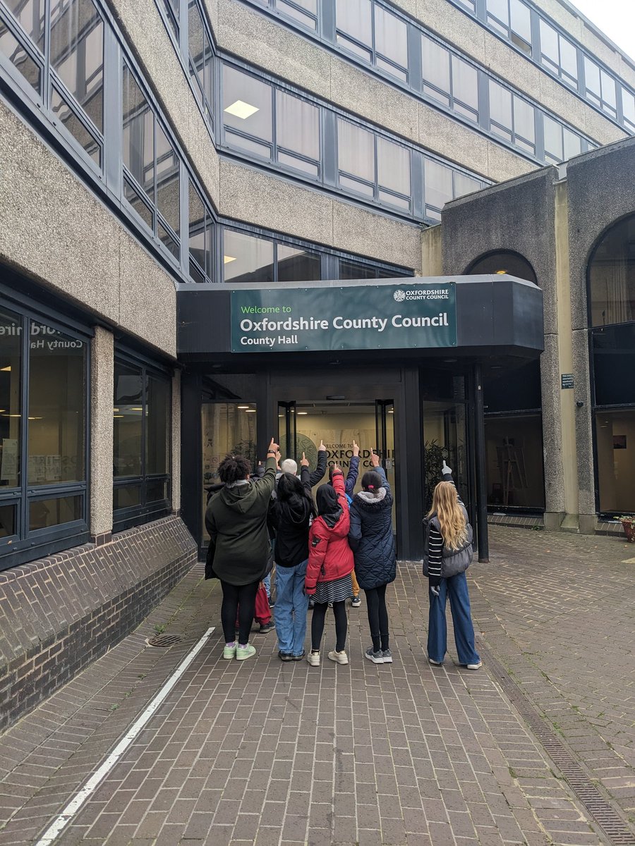 Great day with 10 Year 6s having their say about what they would like the future of Oxford to be for them. Thank you for organising. <a href="/OxfordshireCC/">Oxfordshire County Council</a>