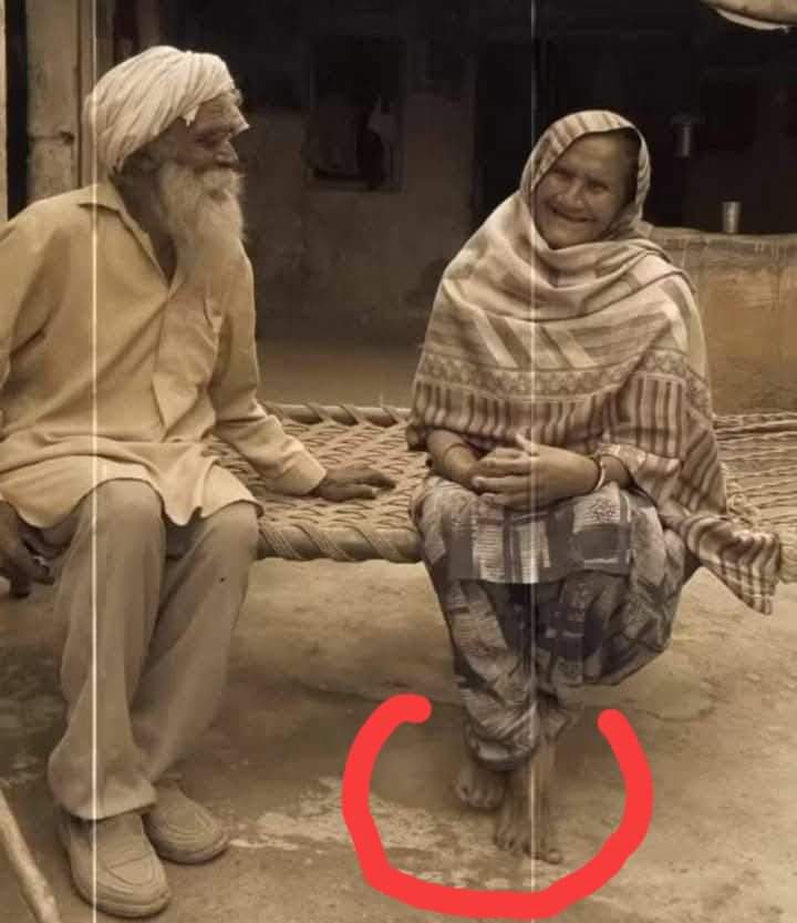 بات صرف مرد کے خلوص محبت اور عزت کی ہوتی ہے 
عورت آسائشوں کے بغیر بھی خوش رہ سکتی ہے ❤️