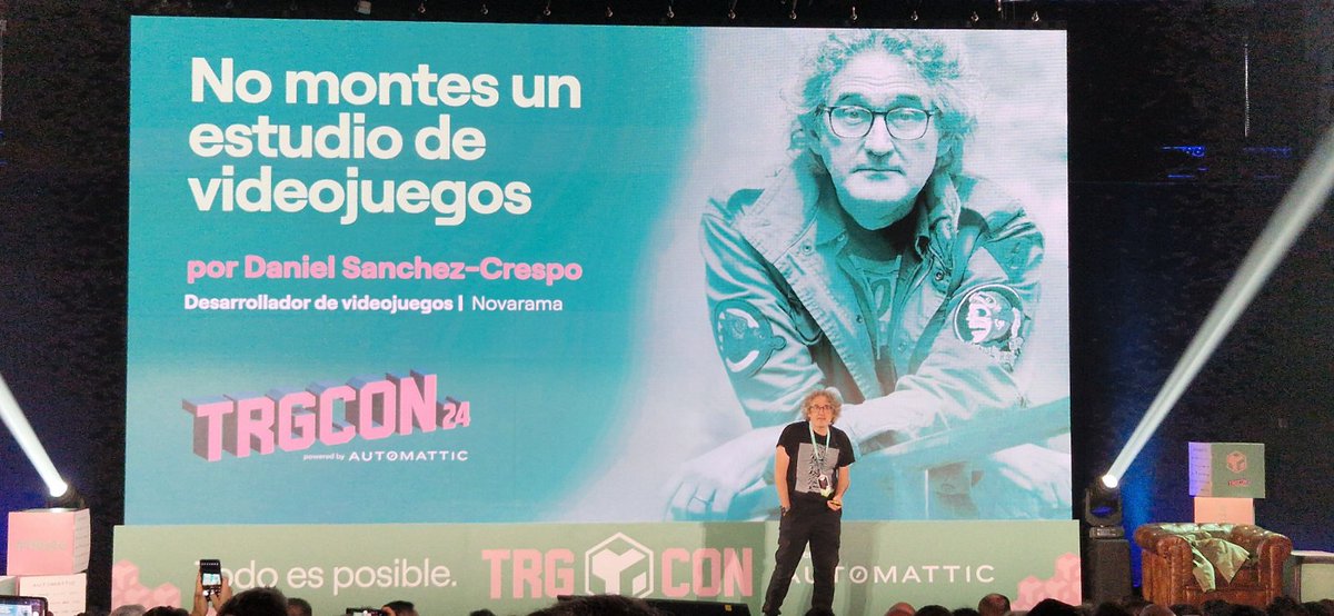 Fantástica y divertidísima charla de <a href="/DaniNovarama/">Dani Sanchez-Crespo</a> en la #TRG24.