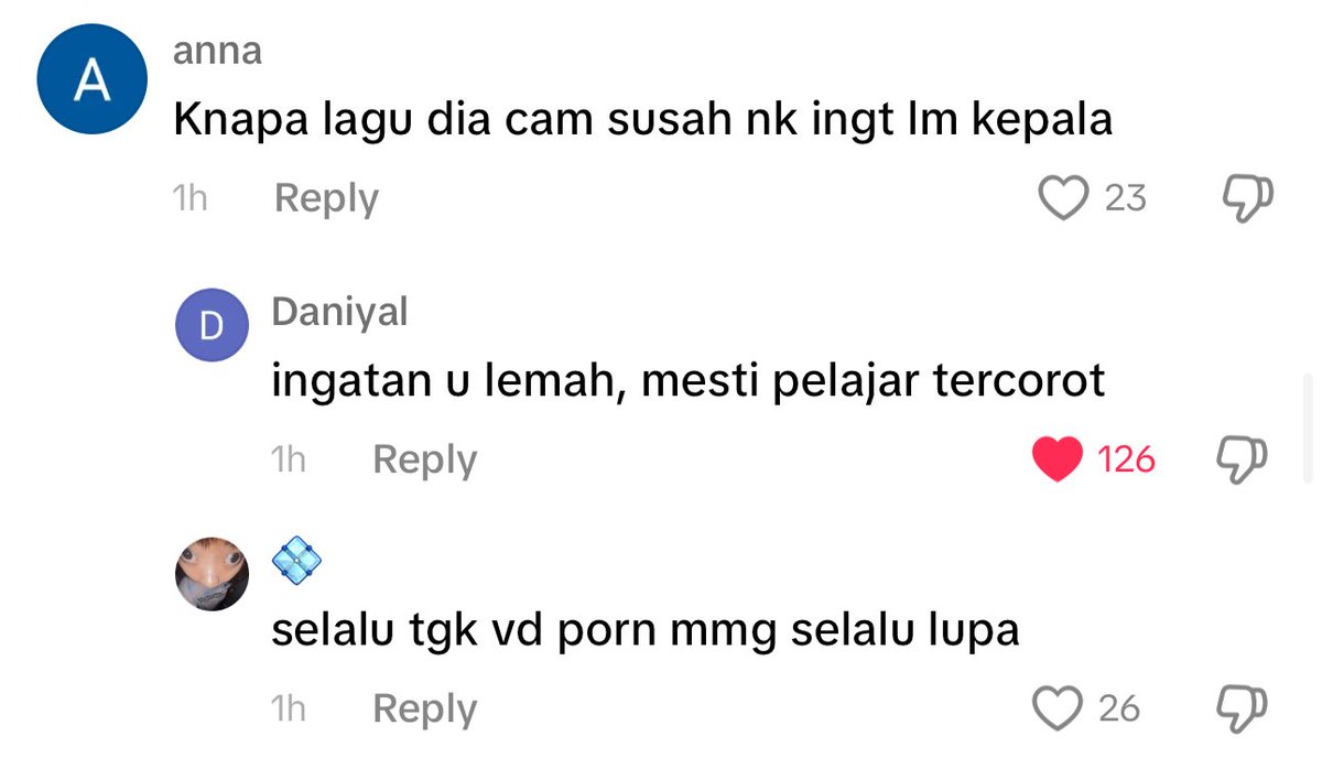 justrantofme's tweet photo. Sangat love ya baca orang reply komen-komen haters Aina Abdul dekat Tiktok 🤣🤣🤣 

Dulu bolehlah nak kutuk-kutuk. Sekarang Ainations dah ramai and ramai yang minat Aina 🤍🤍 https://t.co/AnJHX2GkFx