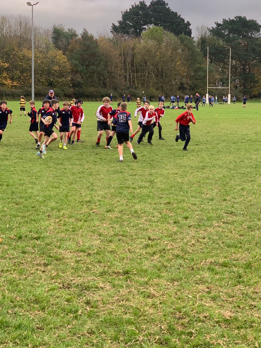 A fabulous afternoon for the year 7 boys rugby team yesterday. Some wins under the belt and a few cracking points past tricky opponents. Well done boys!