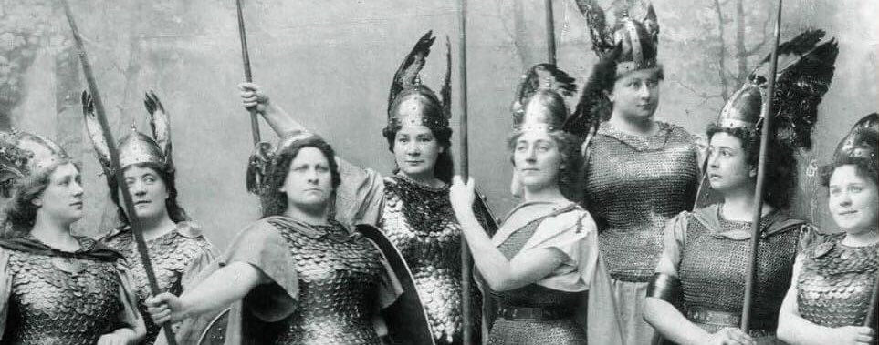 Our stupendous Valkyrie sisters in rehearsal for our concert this Sunday for Wagner Die Walküre, Act 3. 
Wagnerian Farewells 
Sunday 17 November 6.30pm @stjohnswaterloo 
Tickets: eventbrite.co.uk/e/wagnerian-fa…