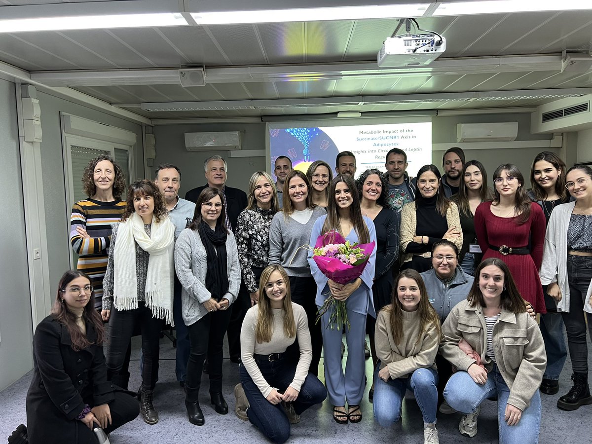 DIAMET Tarragona (@diamett) on Twitter photo 👏🏼 Huge shoutout to Dr. <a href="/tevillanuevacar/">Teresa Villanueva Carmona</a> for successfully completing her PhD project and delivering an incredible presentation! 🎓✨
Years of hard work and dedication have truly paid off 🙌🏼
Here’s to new adventures and a bright future ahead! 🥂🌟 👏🏼 Huge shoutout to Dr. <a href="/tevillanuevacar/">Teresa Villanueva Carmona</a> for successfully completing her PhD project and delivering an incredible presentation! 🎓✨
Years of hard work and dedication have truly paid off 🙌🏼
Here’s to new adventures and a bright future ahead! 🥂🌟