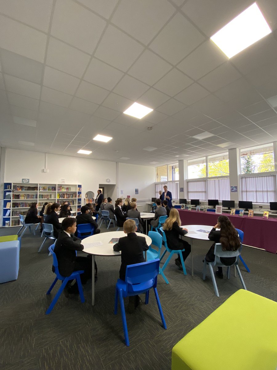 MagnaCartaSch's tweet photo. Today we welcomed @DrBenSpencer. Our student council and leadership team had the opportunity to meet him and find out more about being a politician and discuss the pressing issues directly affecting them in our community.
#LearningShapesLives #WeAreMagna #Politics https://t.co/8mcBK96DVz