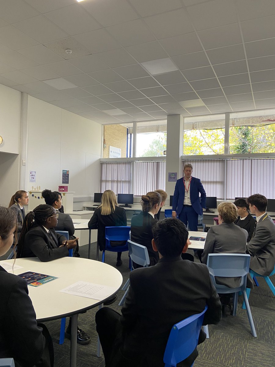 Today we welcomed <a href="/DrBenSpencer/">Dr Ben Spencer</a>. Our student council and leadership team had the opportunity to meet him and find out more about being a politician and discuss the pressing issues directly affecting them in our community. 
#LearningShapesLives #WeAreMagna #Politics