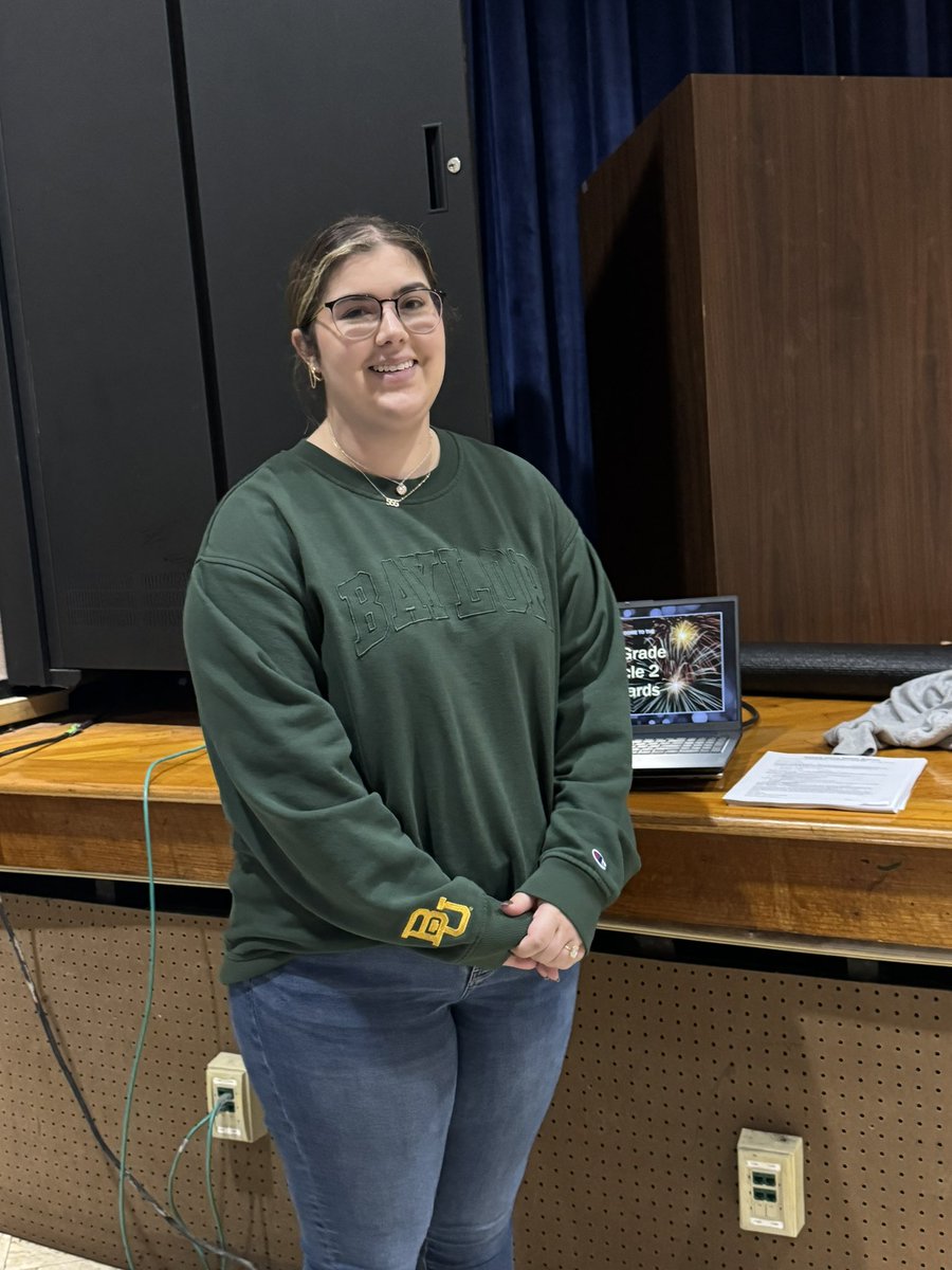 ✨Ms. Banks✨ tweet media