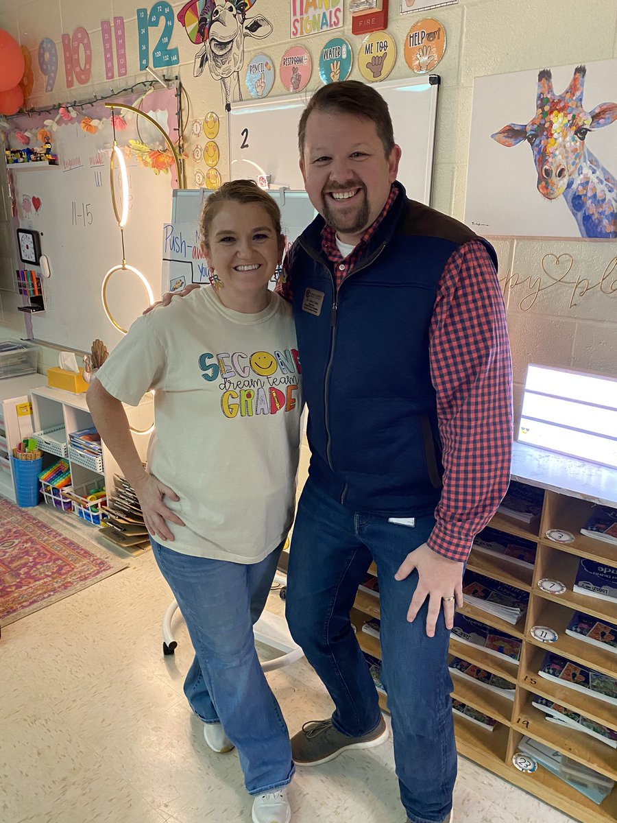 STEMcobb's tweet image. The #STEMCobb team stopped by our #CTLA25 teacher’s class while we were at @Kempcougars and her class was working on a STEM challenge! Excellent student engagement in Ms. McElhaney’s room today!! 👏 @CobbPLearning @ALDCOBB1 #DoingDrivesLearning