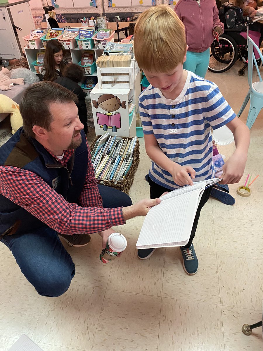 STEMcobb's tweet image. The #STEMCobb team stopped by our #CTLA25 teacher’s class while we were at @Kempcougars and her class was working on a STEM challenge! Excellent student engagement in Ms. McElhaney’s room today!! 👏 @CobbPLearning @ALDCOBB1 #DoingDrivesLearning