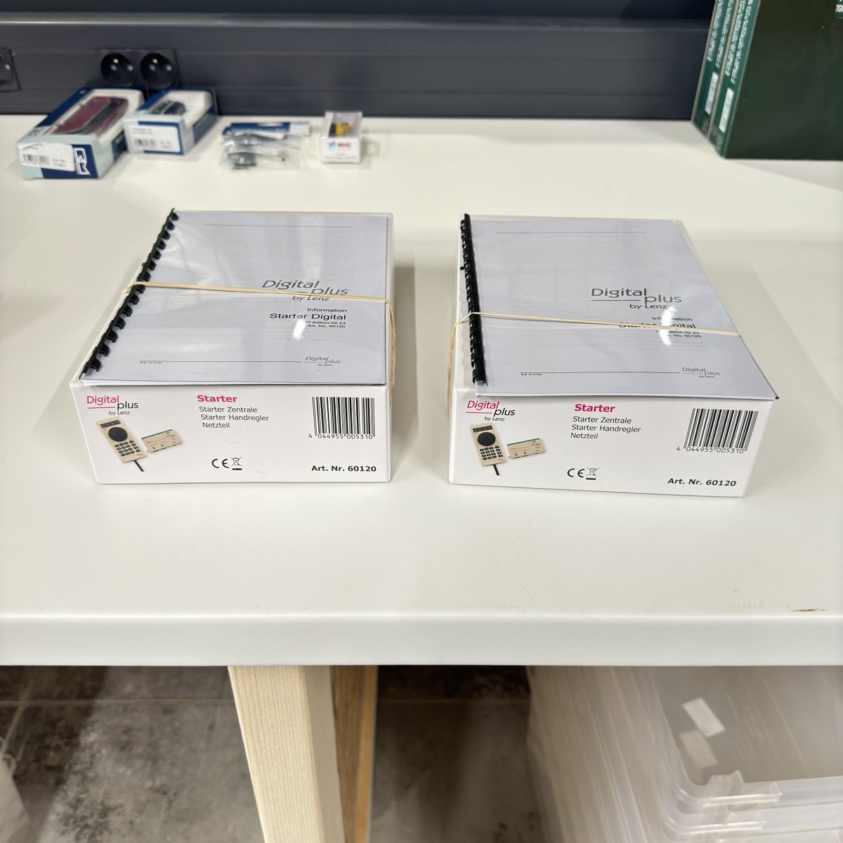 JModelisme's tweet photo. 🚂 Les arrivages de la semaine
Roco, Fleischmann, Kato, Lux-Modellbau et bien d'autres encore !
Parcourez notre site internet en découvrant les derniers arrivages 👉 https://t.co/gymGFJHzkj
#ModélismeFerroviaire #Modélisme #TrainHO #TrainsMiniatures #PassionTrain https://t.co/XFwVzxxIgC