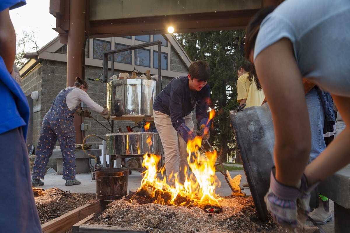 The Ellis School tweet media