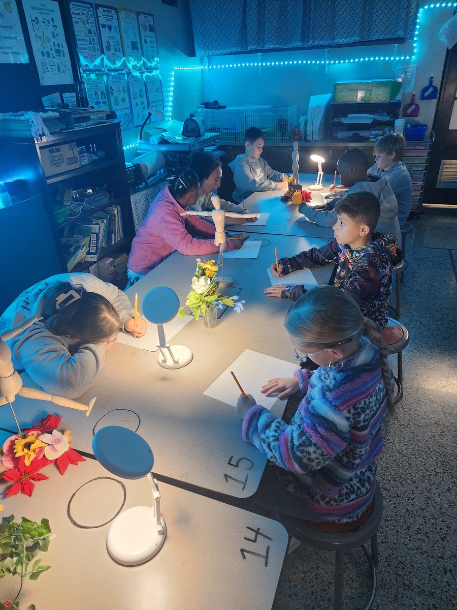 What an amazing day to listen to some calm music and draw from observation!! <a href="/HydePrincipal/">Hyde Principal</a> <a href="/HydeElem/">Hyde Elementary</a> <a href="/Hyde5thGrade/">5thGradeWarriors</a>