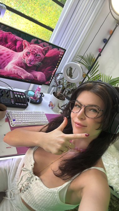 kittyplays