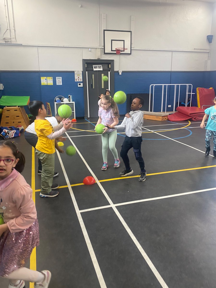 Fun filled morning working on gross and fine motor skills, communication and awareness of personal space through ‘Mario Cart’ basketball! Thank you <a href="/PELOGlasgowJP/">Jonny Penman</a>- we are loving this learning journey 🏀 <a href="/ibroxPS/">Ibrox Primary School & NC 🦡</a>