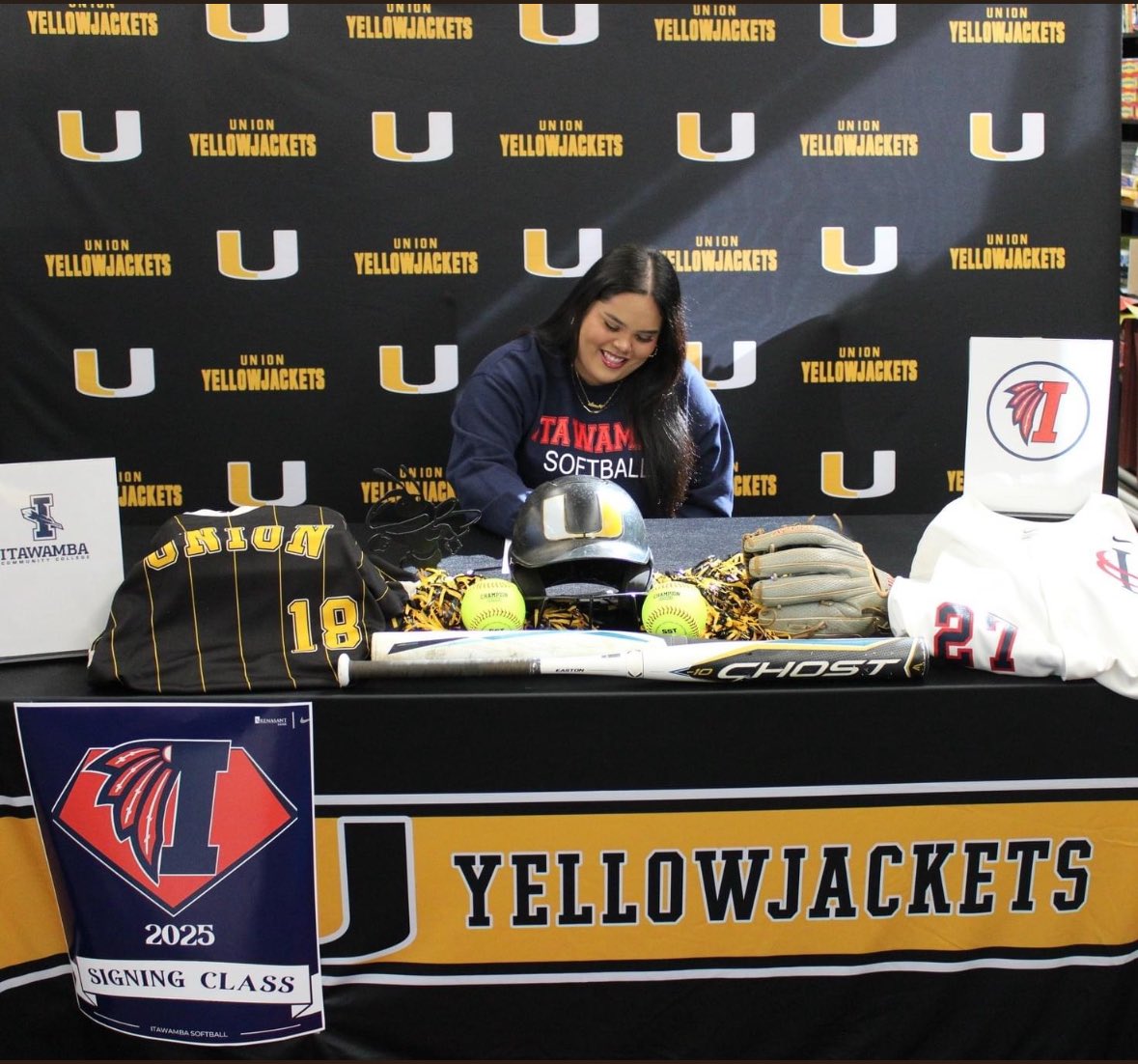 Union High School Softball tweet media