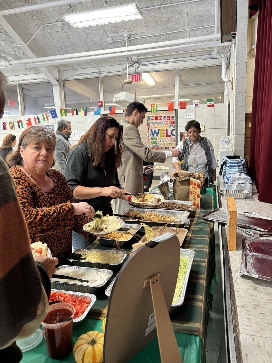 CobbCountyESOL's tweet photo. Team retreat discussing all the great things happening with our ELLs and a delicious Thanksgiving lunch donated by Mexico Lindo Mableton, 848 Veterans Memorial Hwy. #onteam https://t.co/H01WFOyQFR