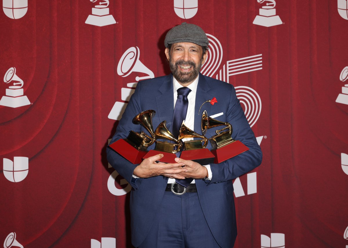 #Actualidad 🙌🏻#Miami se convirtió nuevamente en el epicentro de la música latina al albergar la 25.ª edición de los #LatinGRAMMY.

👉🏼ermz.short.gy/wVRO8p