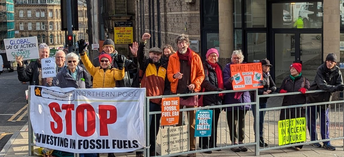 Global Day of Action for #ClimateJustice in #Bradford at <a href="/WYPF_LGPS/">West Yorkshire Pension Fund</a> today. <a href="/antonioguterres/">António Guterres</a> said 'The future of humanity is at stake. Actions cannot be optional'. We say #divest from #fossilfuels, invest in our future.