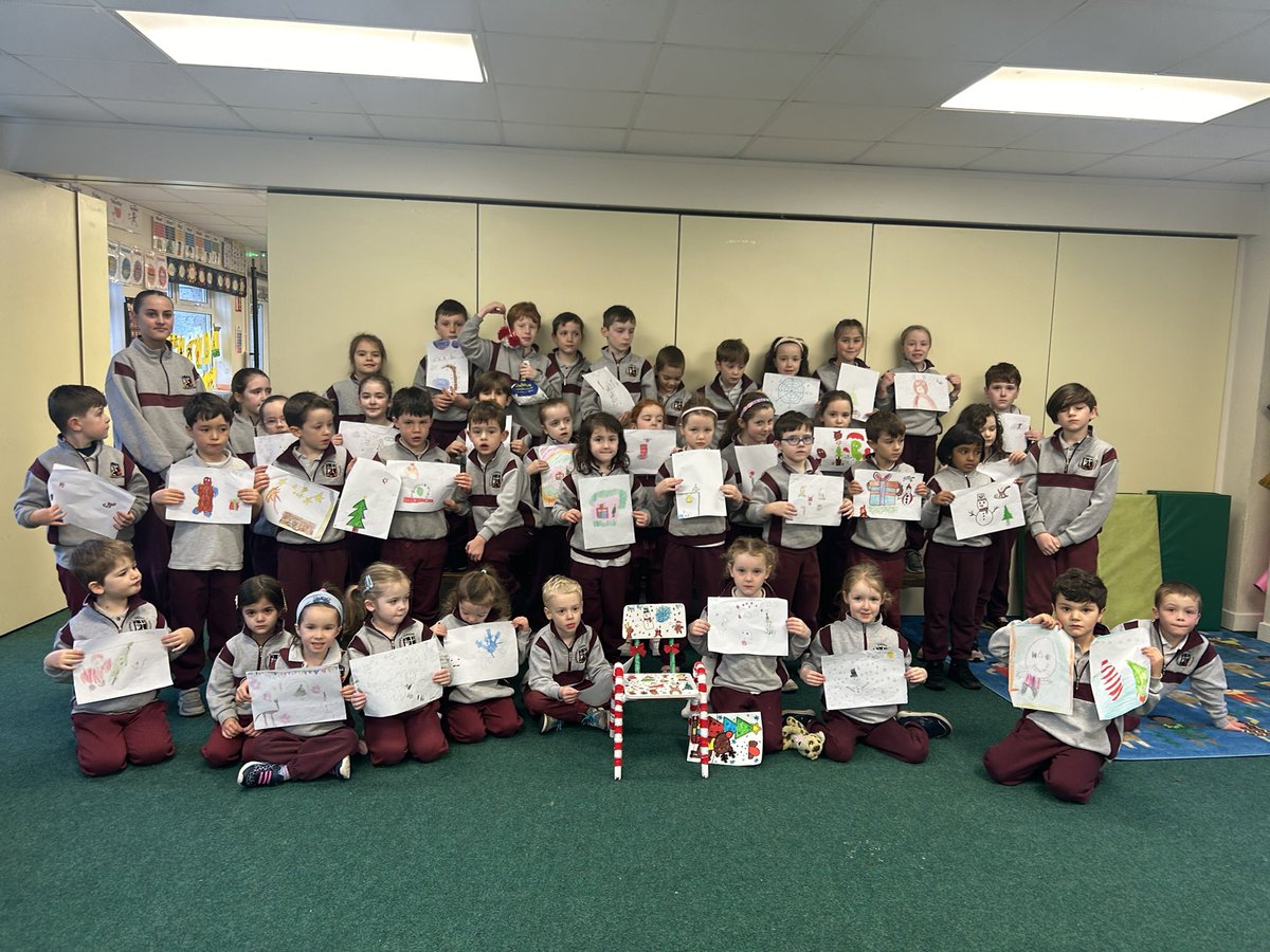 EdmondstownNS's tweet photo. It’s beginning to look a lot like Christmas!!! We had a fantastic time decorating a chair for the Moving Crib. @StMartinDublin #MovingCrib https://t.co/0DPWgGxnmy