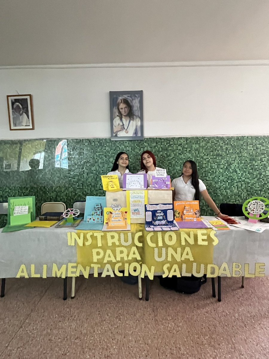 IMAtwch's tweet photo. Stands realizados por alumnos‼️‼️ https://t.co/Fzer28tC9C