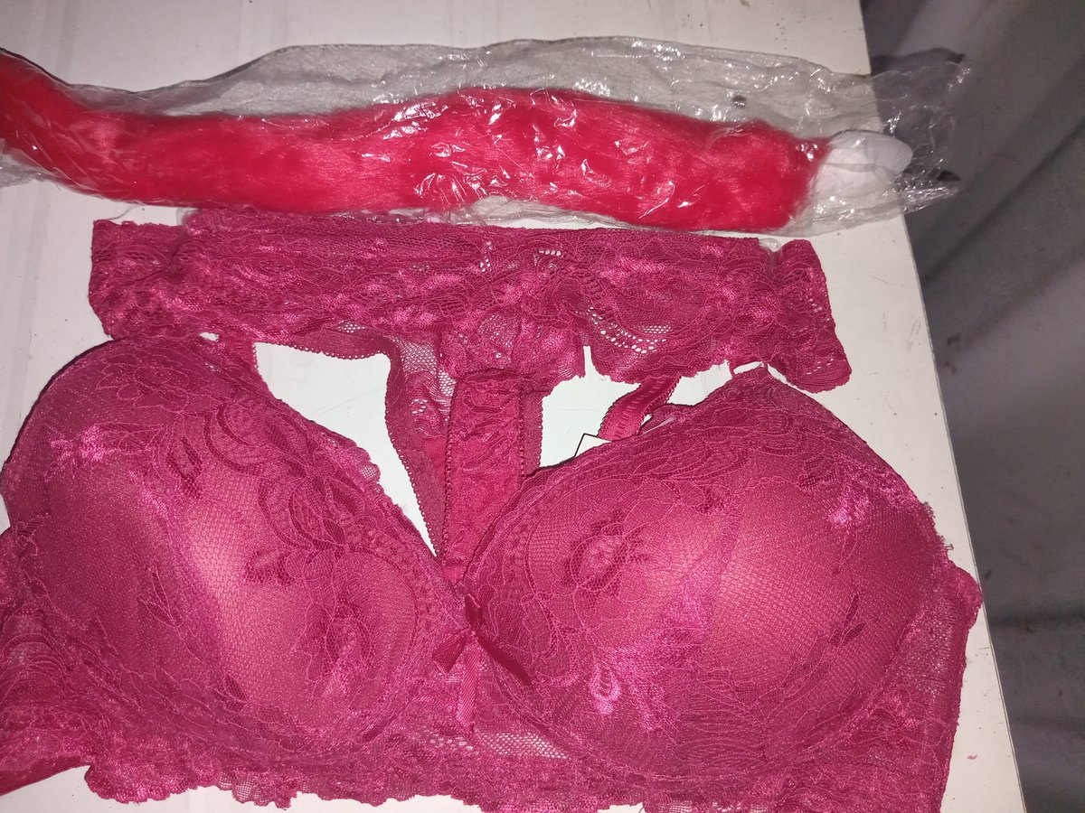 Alberto03965875's tweet photo. Regalo conjunto alguna dama que lo quiera https://t.co/NQalAstp0x