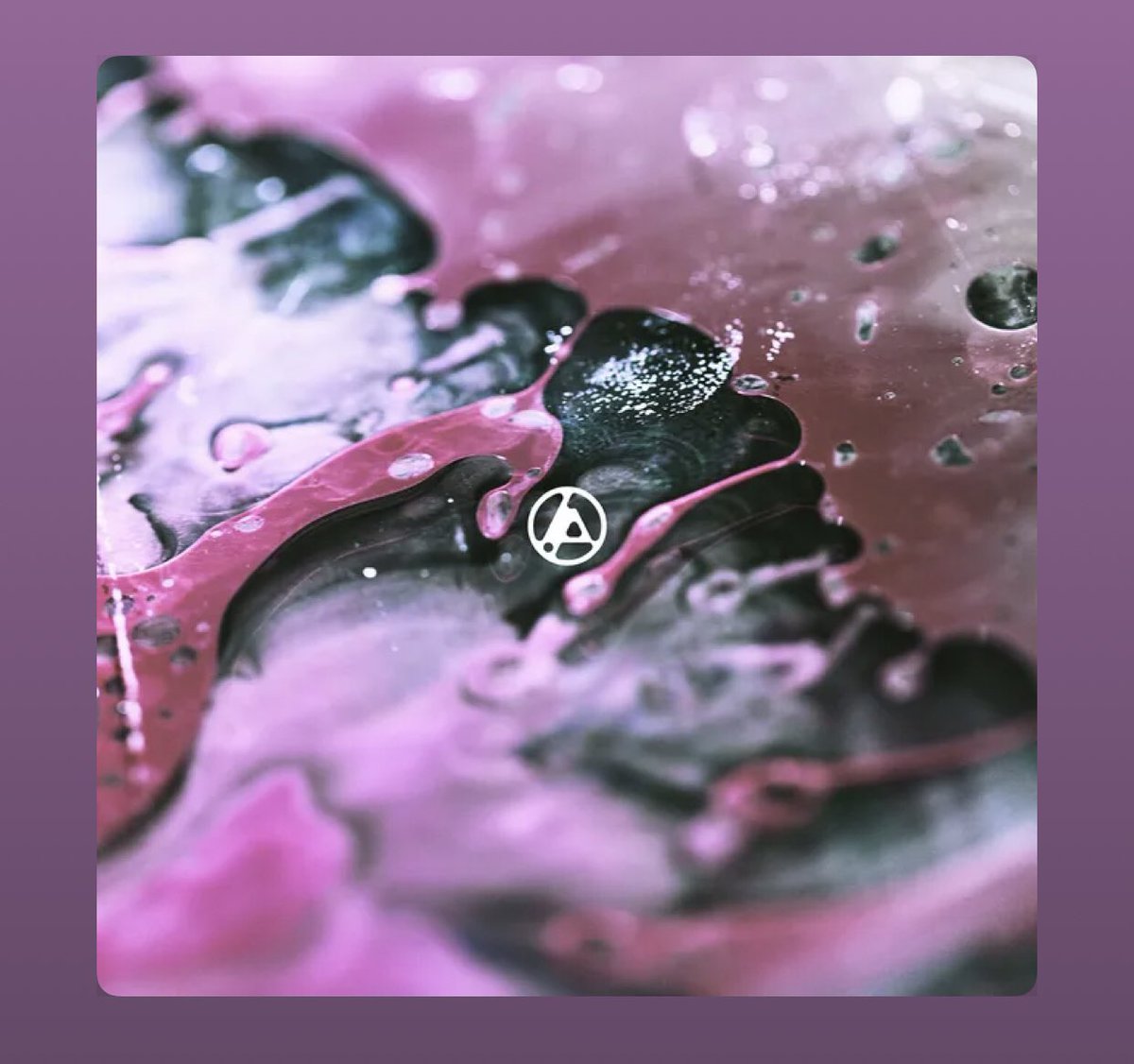 Huge congrats to Em and <a href="/linkinpark/">LINKIN PARK</a> on their new release From Zero! So stoked for this to be out and for Linkin Park’s return!🔥❤️