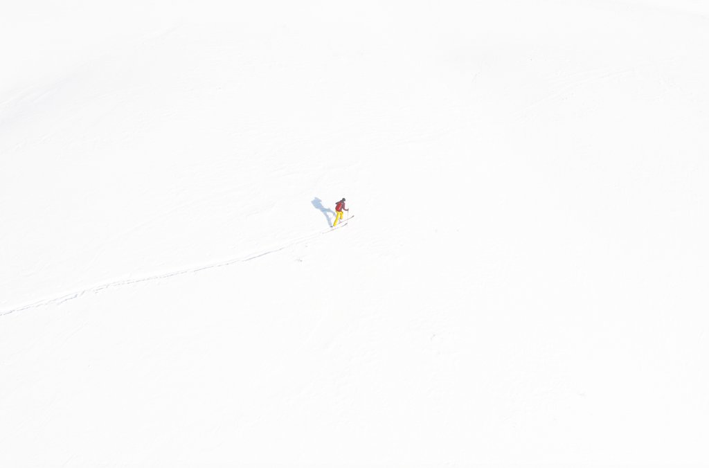 A blank canvass. 
•
•

#skiing #winter #renounskis #ski #skis #peaks #snow #adventure #mountains #mountain