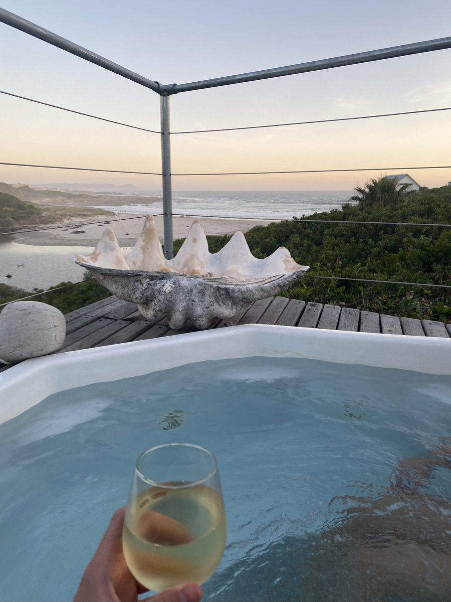 LukeNeverSleep's tweet image. Currently trading the trenches 😤