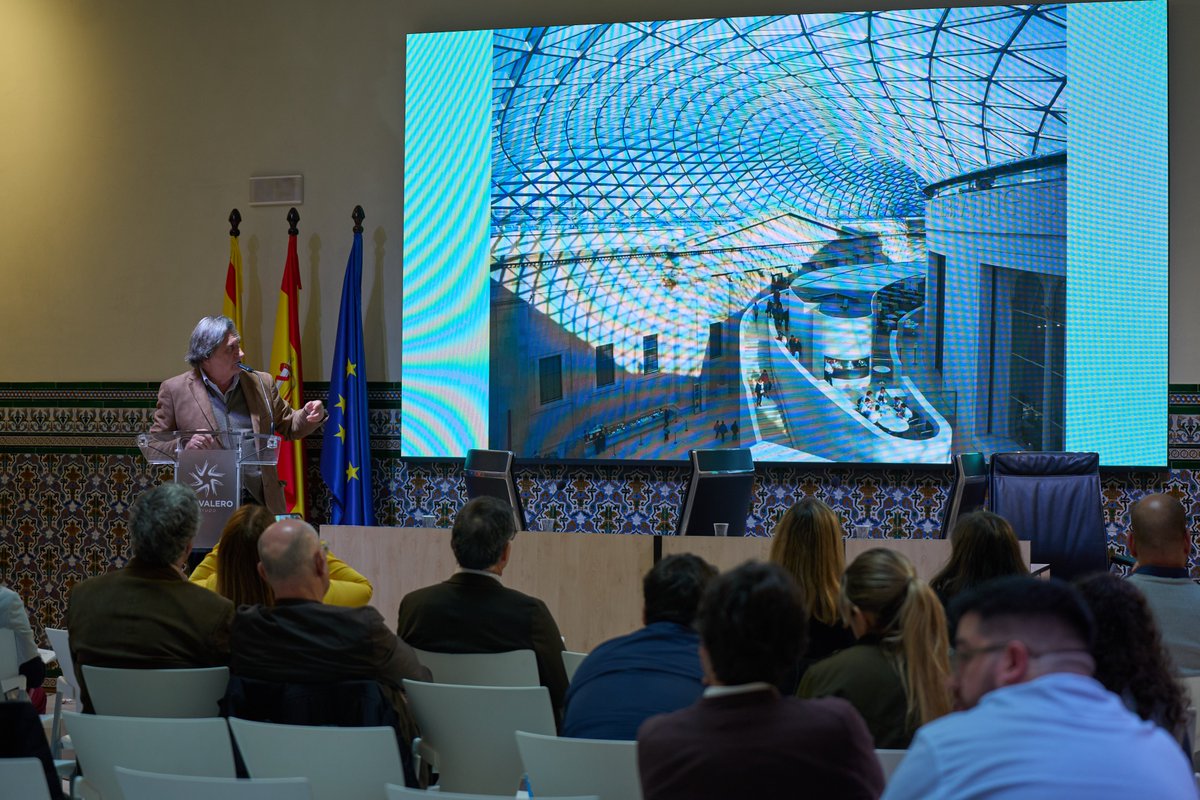 👥 Medio centenar de investigadores han participado en el primer Congreso Internacional Visiones Interdisciplinares sobre el Patrimonio que hemos celebrado en la USJ. 

📹youtu.be/nIjf7rYTxzA

🔗 usj.es/noticias-agend…