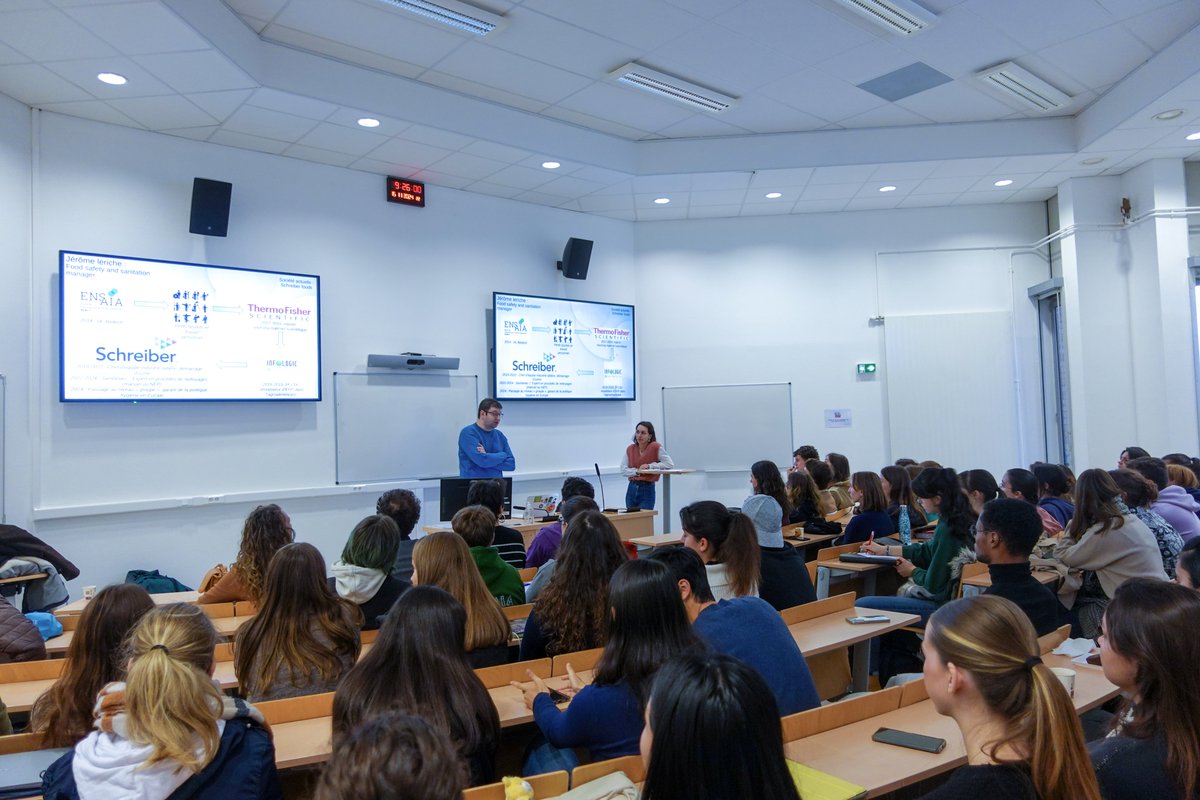 👩‍🎓🧑‍🎓Journée des Diplômés : les #Alumni de l'ENSAIA à la rencontre des élèves 
Témoignages sur leur cursus, expérience pro, métier... et partage de précieux conseils
🙏Merci à tous pour votre participation
<a href="/ANAENSAIA/">ANAENSAIA</a>