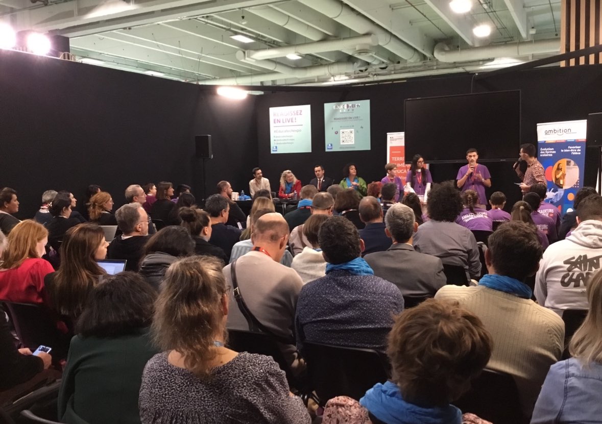 🎬 Clap de fin pour #educatech Vous avez raté la conférence sur nos élèves Ambassadeurs du #numérique ? 😖

Pas de panique ! 😅
Nous partagerons prochainement une vidéo de leur intervention à Paris.

#Ambition21
#TNEVosges
#TNE88
#ADN