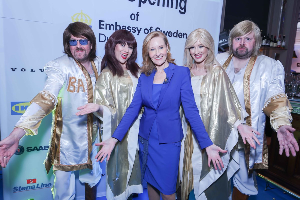 Honoured to receive letter from <a href="/PresidentIRL/">President of Ireland</a> Higgins and performance by Johnny Logan and Robert Wells at the Grand Opening of the #NewSwedishEmbassy in Ireland. 

Followed by After Party with ABBA Sensations! 🕺

Go raibh maith agat! ☘️

#SwedeninIreland #WelcomeSweden 
🇸🇪🤝🇮🇪