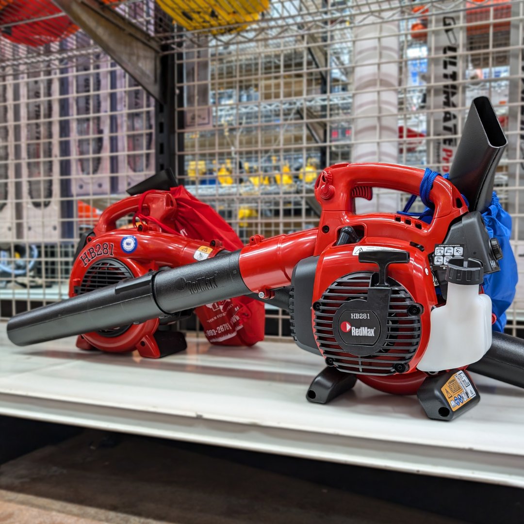 issstallingsnc's tweet image. New In Stock! Redmax HB281 handheld blower. It's powerful, lightweight, and perfect for any job. With a 28.0 cc engine and a maximum air speed of 170 mph, it'll quickly clean up leaves, and debris. 📞 (704) 893-2878
#Redmax #HandHeld #Blower #HB281 #Leaf #Debris
