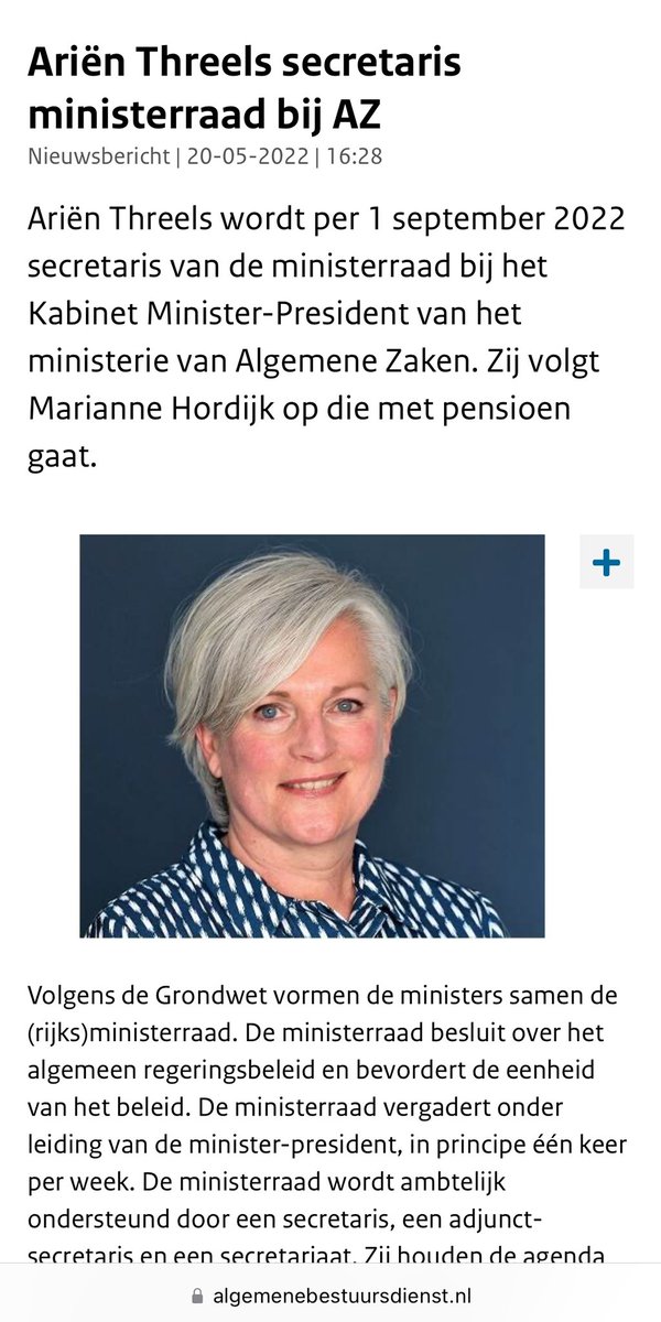 huig_plug's tweet photo. Ariën Threels is de secretaris van de ministerraad bij het Kabinet Minister-President van het ministerie van Algemene Zaken. #notulen #crisis #ministerraad #Catshuis https://t.co/CdMdS0ZeZa