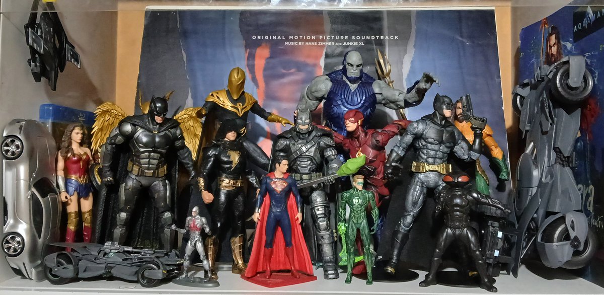 xavizenberserk's tweet photo. Not really... ๐๐๐ The #SnyderVerse it's the greatest, you should join us, you're welcome buddy. โค๏ธโ๐ฅโค๏ธโ๐ฅโค๏ธโ๐ฅ #SundayTrendingEvent #RestoreTheSnyderVerse #LoveThisfandom https://t.co/tISYwqUDAd