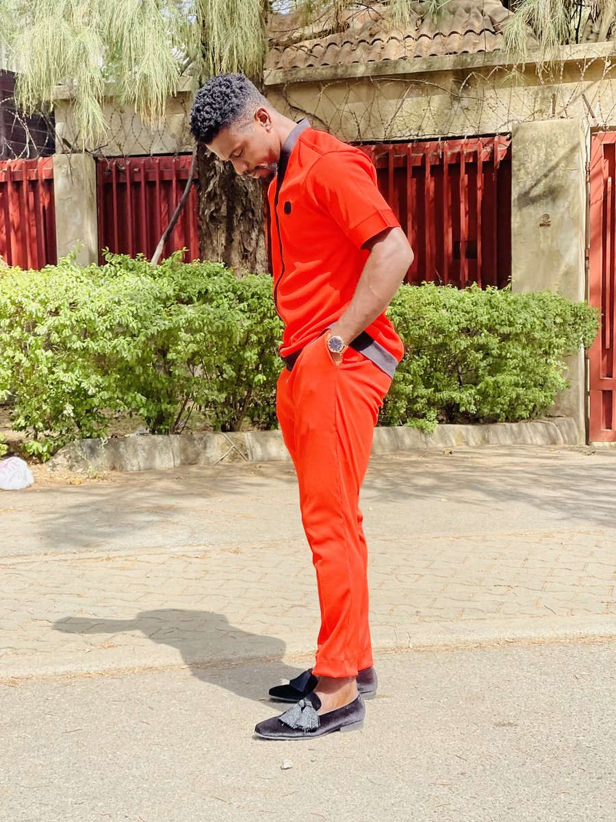 Feany_apparels tweet media