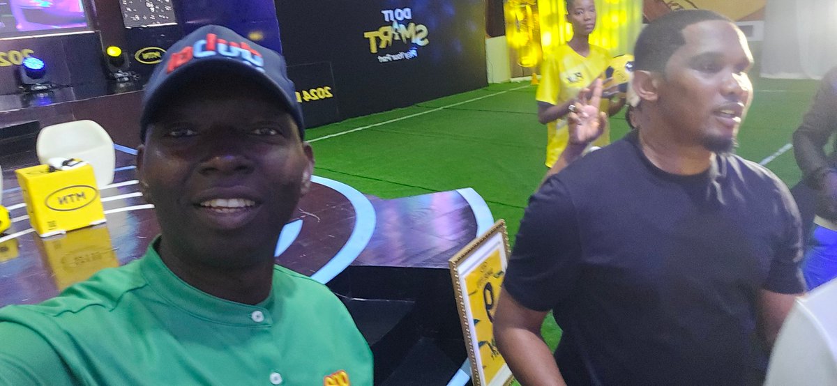 doctorstclair's tweet image. Wow! What a surprise! 🤯  We were honored to have the legendary @SamuelEtoo join us at the #LeadershipGathering2024. 

&quot;Leadership is about leveraging on each team member&apos;s strengths to achieve common goals.&quot;  He said.

 @MTNCameroon! 💪 #DoItSmart #1team1goal