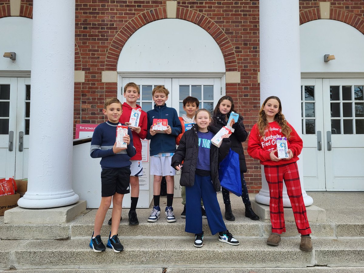 Student Council makes our first delivery to the Hopewell Valley Mobile Food Pantry. TY <a href="/TollGateGrammar/">Toll Gate Grammar School</a> for your participation in our Red, White and Blue day.