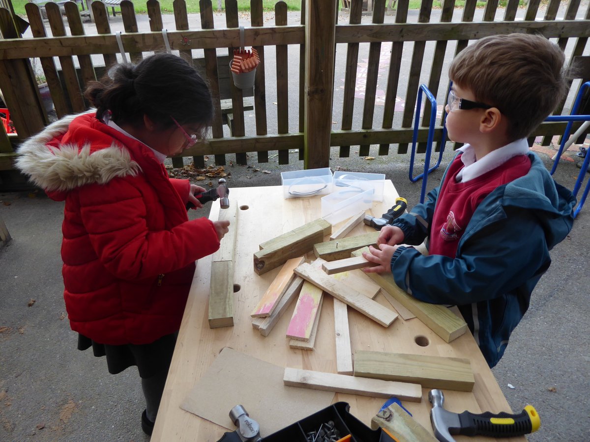 Reception and Key Stage 1 children involved in woodwork.  We are still honing our hammering skills. <a href="/PeteMoorhouseEY/">Pete Moorhouse</a>