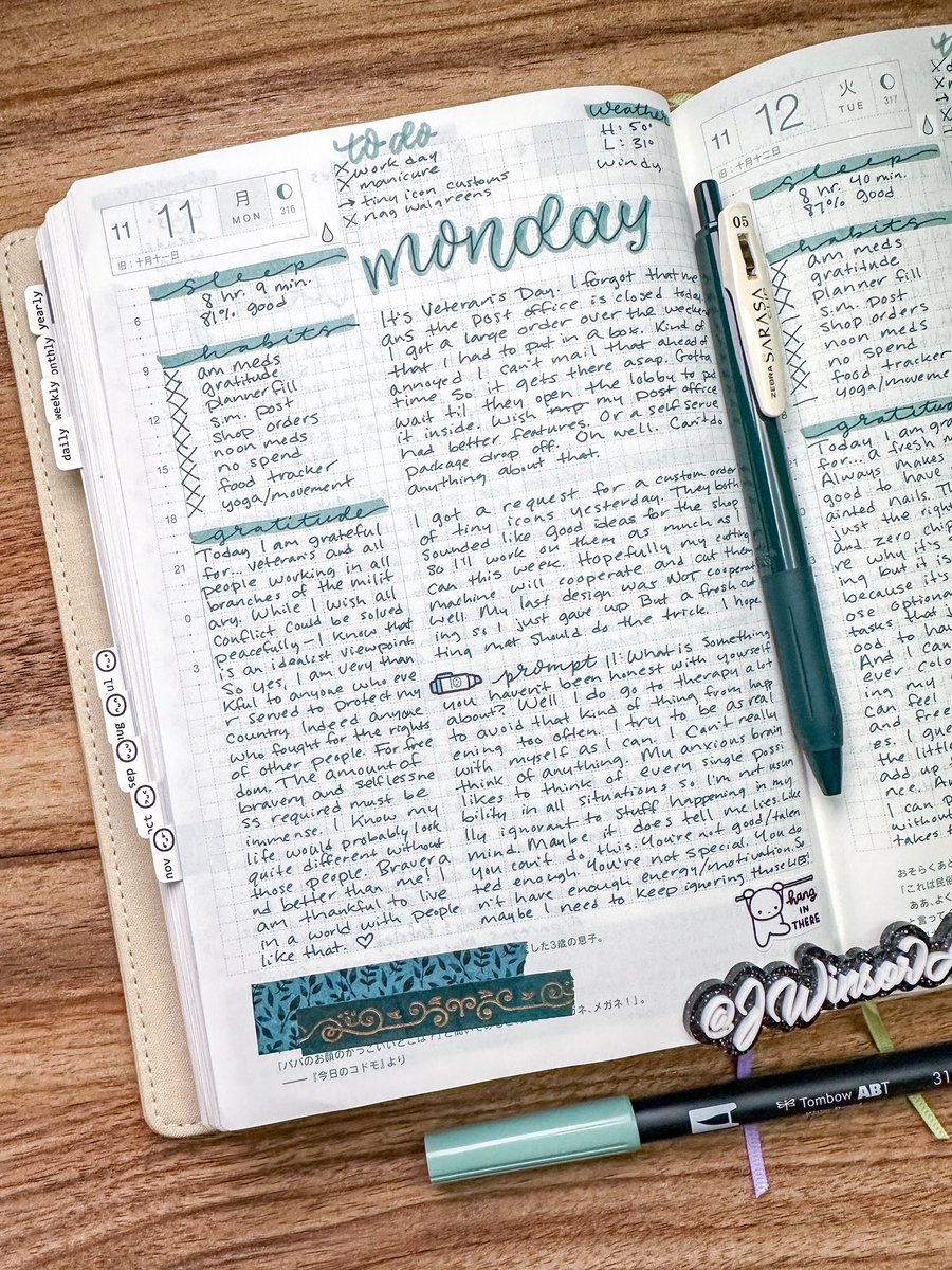 jwinsorart's tweet photo. Gotta play catch up now. I went to a Billie Eilish concert on Wednesday so my schedule got a little off. Happy Friday!
📜 @hobonichi_techo cousin planner 
#planning #journals #hobonichi #hobonichitecho #hobonichicousin  #plannerspread #journaling #journal #planner https://t.co/su3B2mK04X