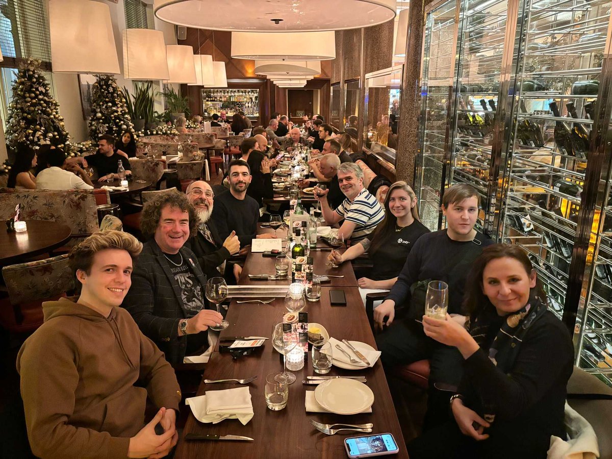 _koffeecup's tweet image. #DevelopNorth was an icy blast! Thanks to Ethan and Chris for representing Koffeecup, making connections with a lot of amazing people, and trying their best to avoid saying “synergy” too many times 💼🎮

See ya next year at Develop:North, or even earlier at Develop:Brighton! 😎☀️