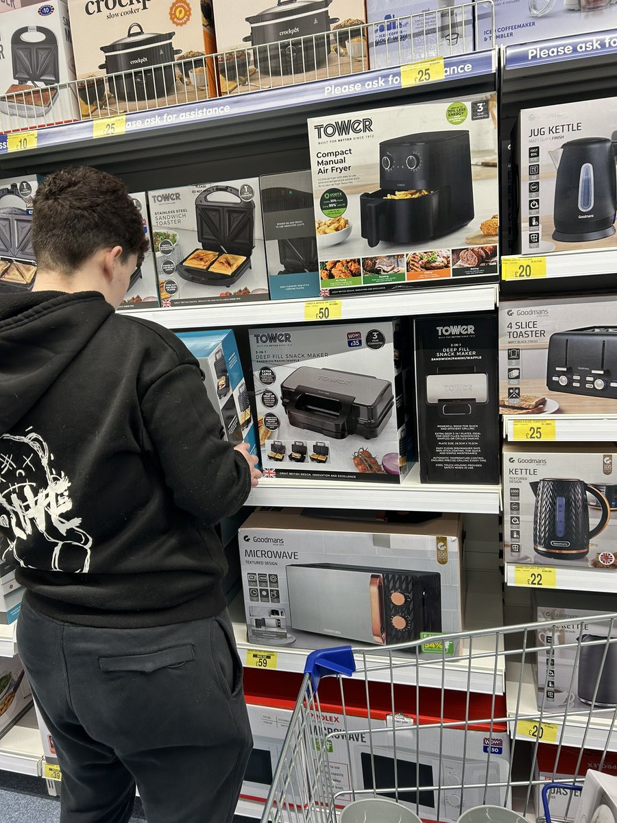 RoutesSFAD (@sfadroutesyp) on Twitter photo Today one of our young people helped us select items for our new Routes Room in West Dunbartonshire! 👀🥳 It has been great getting our young people’s opinions on their new space! <a href="/PamSFAD/">Pamela Burns</a> <a href="/Charli_SFAD/">Charli_SFAD</a> <a href="/AnnaSFAD/">Anna Littlejohn</a> <a href="/clairesfad/">Claire from #TeamSFAD</a> <a href="/AngelaSFAD/">Angela Rushton-Clark</a> <a href="/LynnSFAD/">Lynne Lucas</a> Today one of our young people helped us select items for our new Routes Room in West Dunbartonshire! 👀🥳 It has been great getting our young people’s opinions on their new space! <a href="/PamSFAD/">Pamela Burns</a> <a href="/Charli_SFAD/">Charli_SFAD</a> <a href="/AnnaSFAD/">Anna Littlejohn</a> <a href="/clairesfad/">Claire from #TeamSFAD</a> <a href="/AngelaSFAD/">Angela Rushton-Clark</a> <a href="/LynnSFAD/">Lynne Lucas</a>