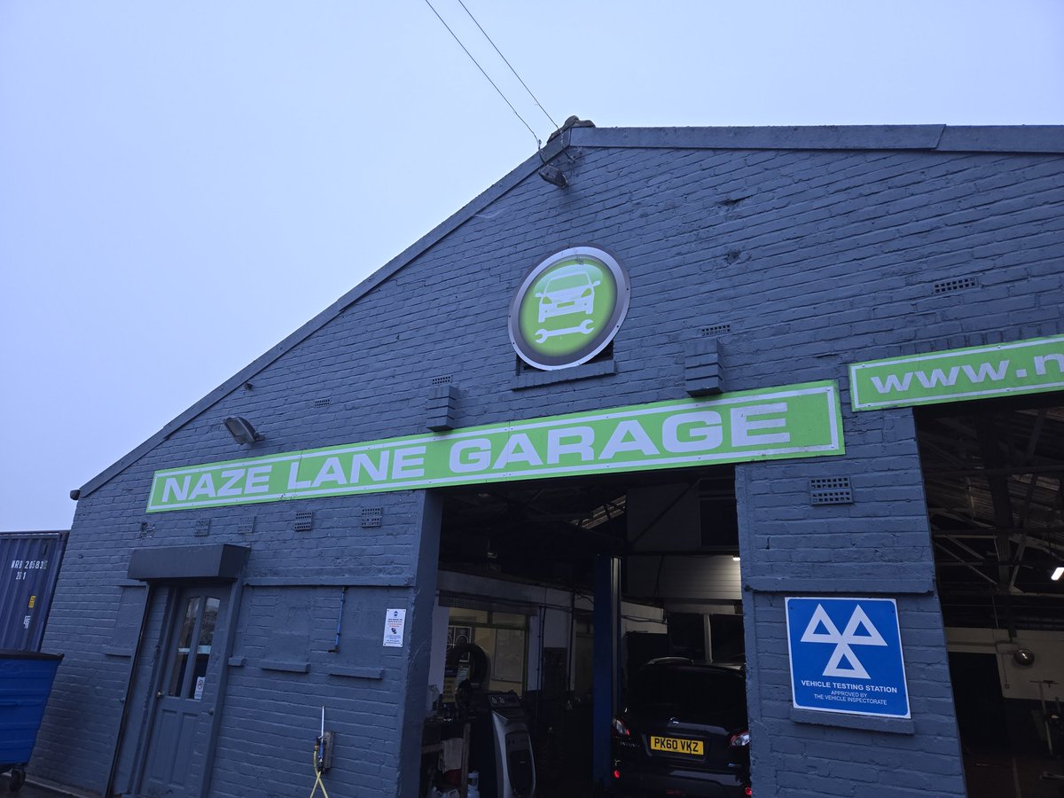 22 years ago today we opened our doors thanks to all the customers who have supported us, all the suppliers who have helped us and all the staff that helped us achieve it. Here's to many more years 🍻 #nazelanegarage