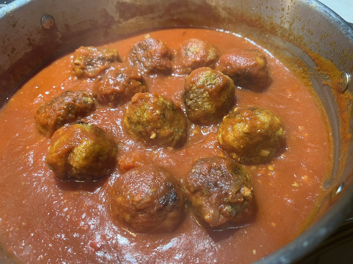 CVlattas's tweet photo. Tripoline con polpette di maiale e sugo all’arrabbiata
.
Baptism !!
.
#Pasta #pastaFriday
#pastaFridaySociety
#cookforlove #cook_bots
#2LouBayFood #Dublin
#foodforfun #lovepasta
#eatwell #eatwellbewell https://t.co/du50BLRrqQ