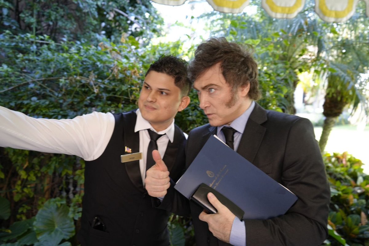 También es una papada pintada, digamos todo.