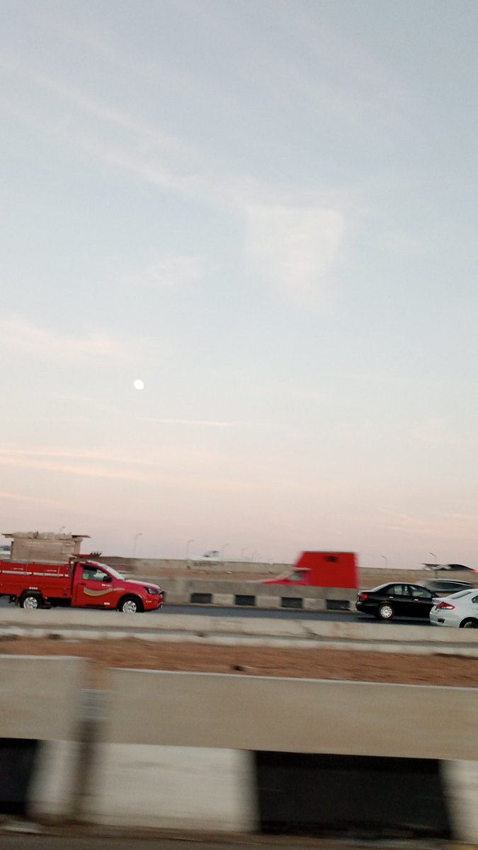 حرفيا صورة على الطاير